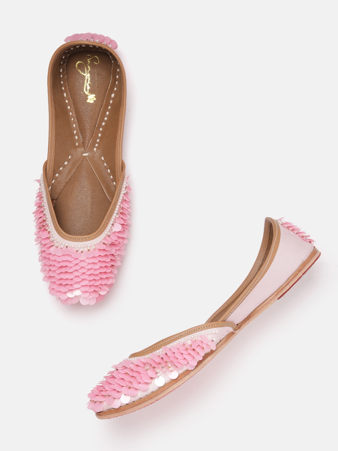 

Sangria Women Embellished Square Toe Ethnic Mojaris, Pink