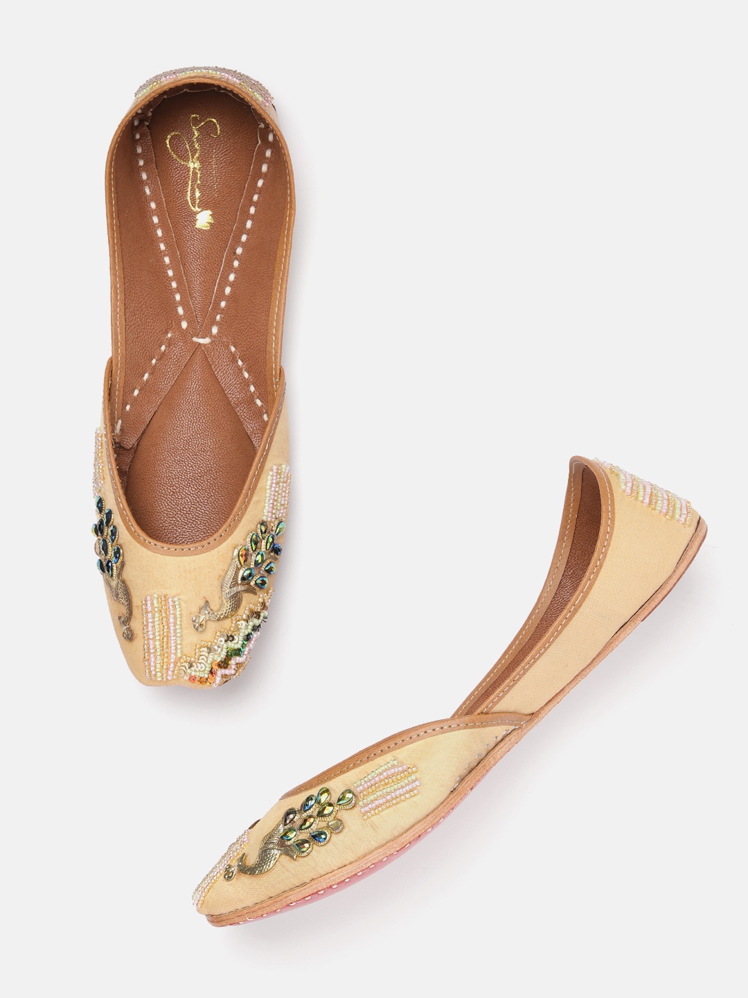 

Sangria Women Embellished Square Toe Ethnic Mojaris, Beige