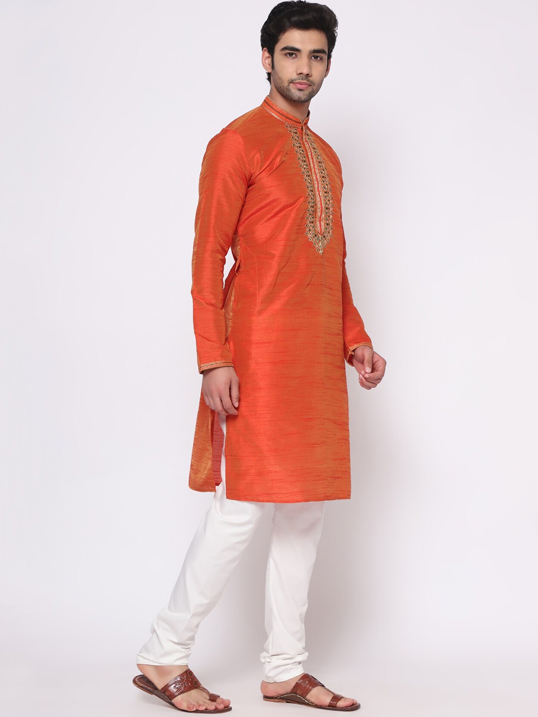 

GoStyle Ethnic Motifs Embroidered Pure Cotton Kurta with Churidar, Orange