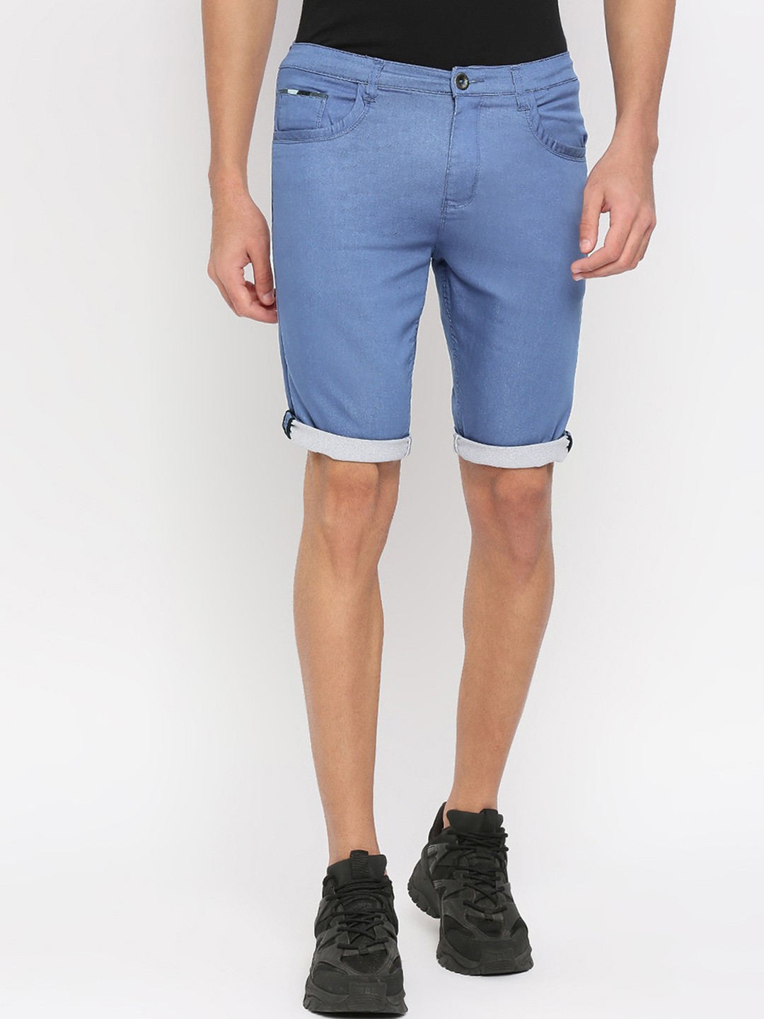 

beevee Men Solid Mid-Rise Shorts, Blue