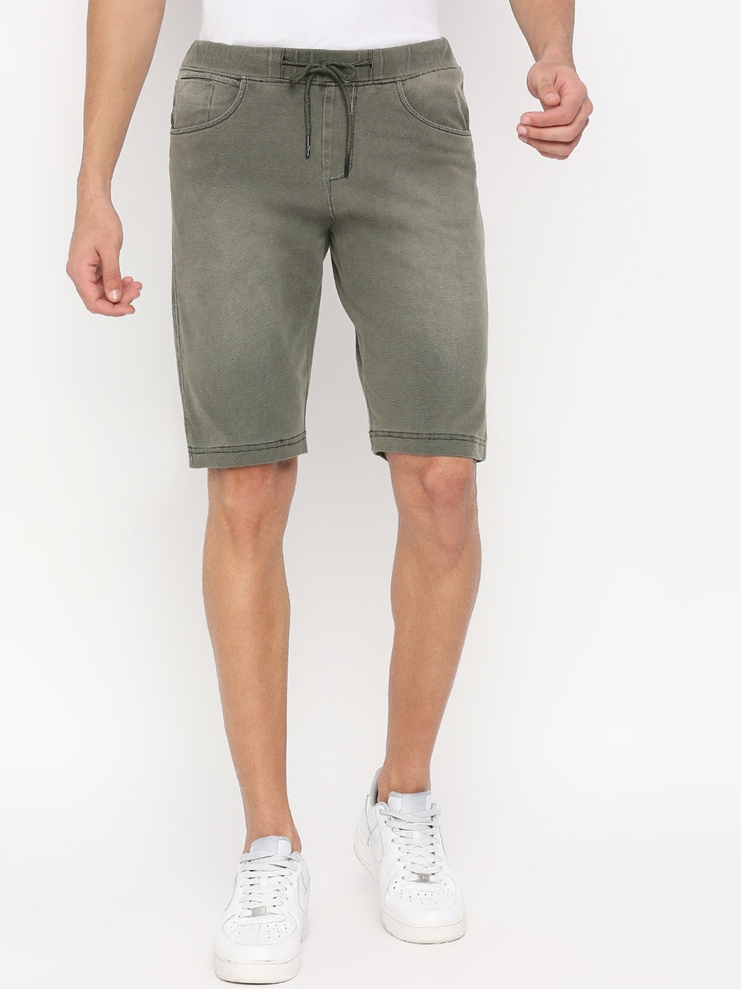 

beevee Men Washed Mid-Rise Denim Shorts, Olive
