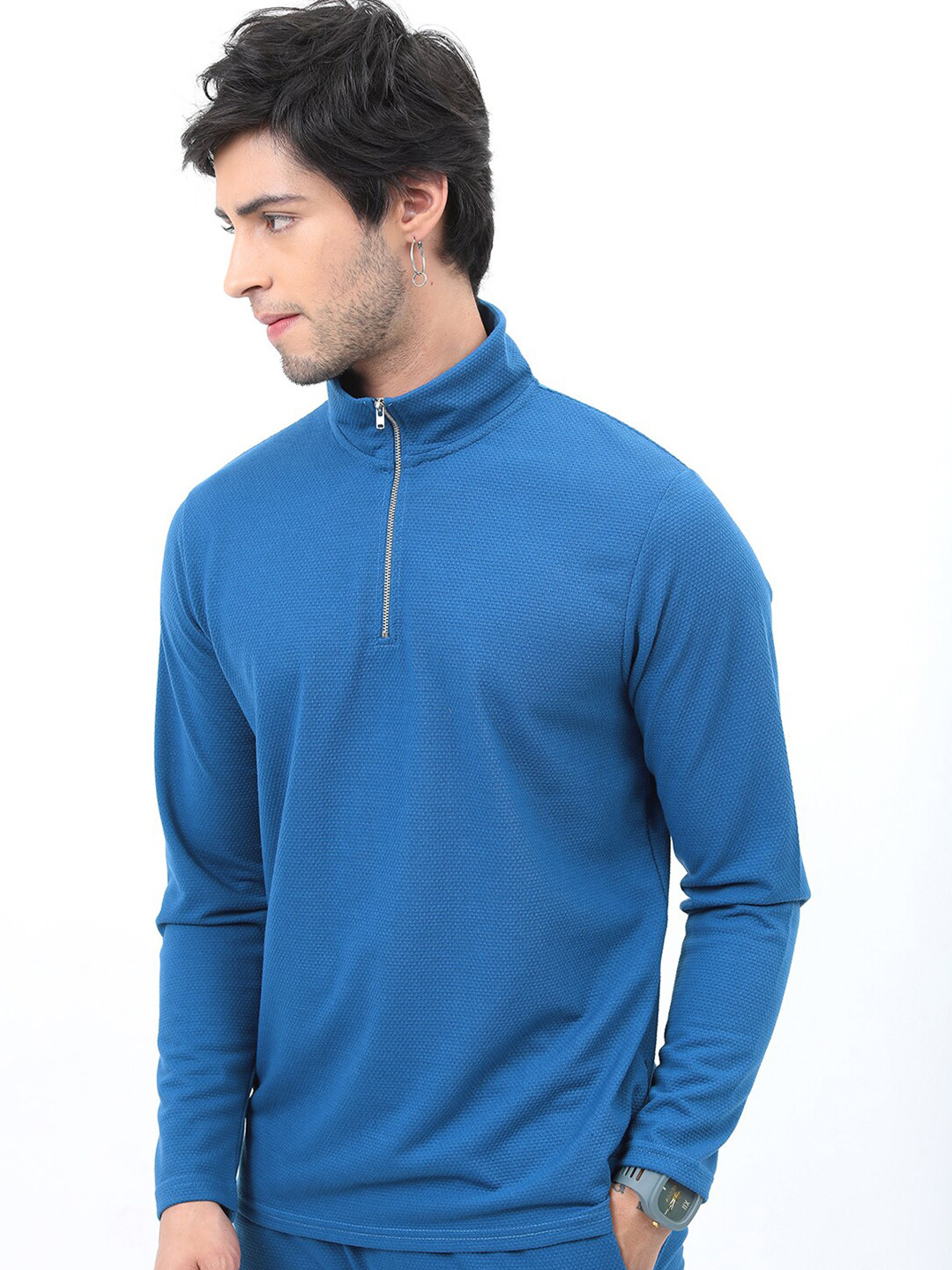 

HIGHLANDER Men Popcorn Structured Regular Fit T-shirt, Blue