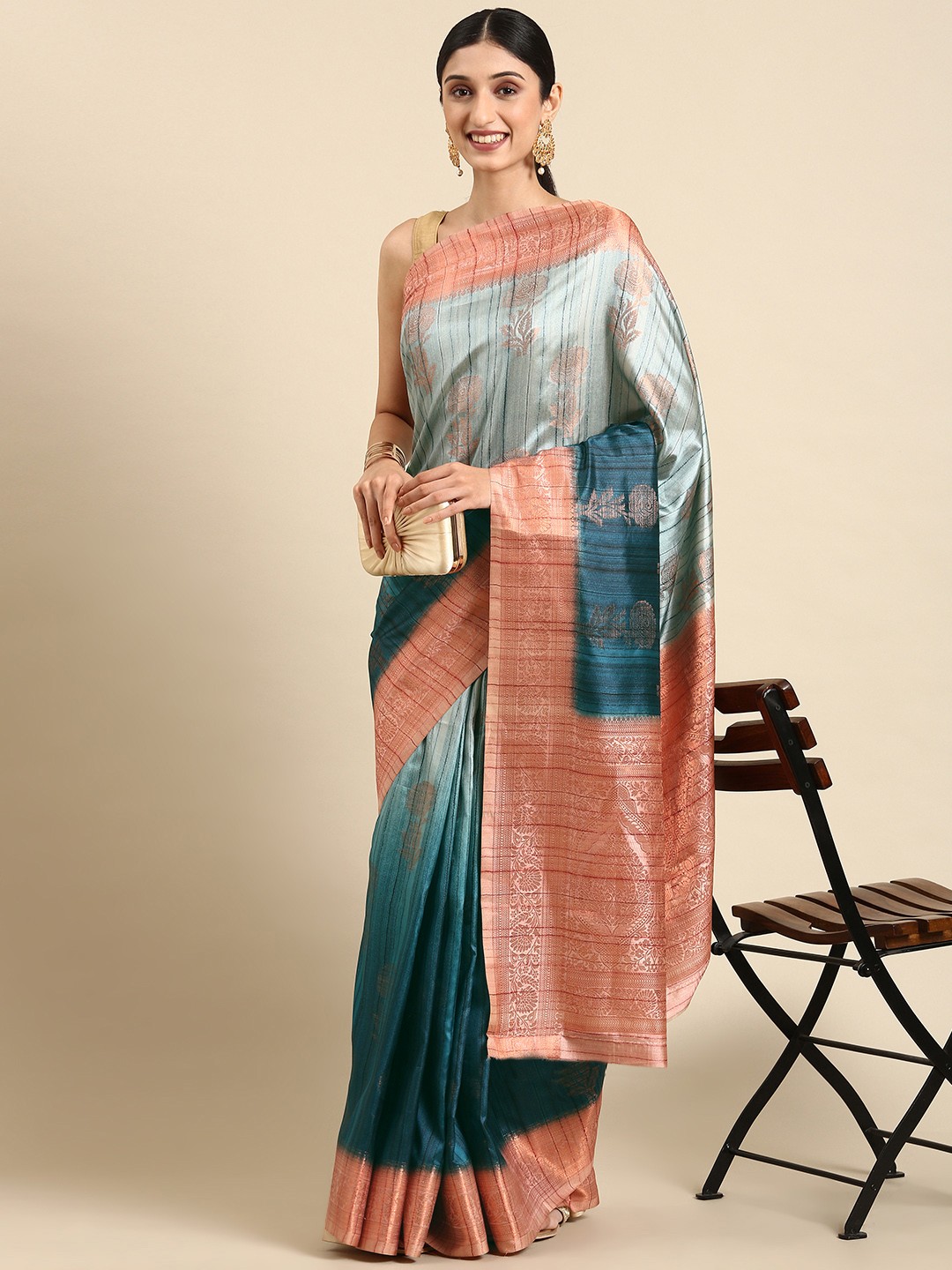 

VISHNU WEAVES Floral Zari Jute Cotton Baluchari Saree, Blue