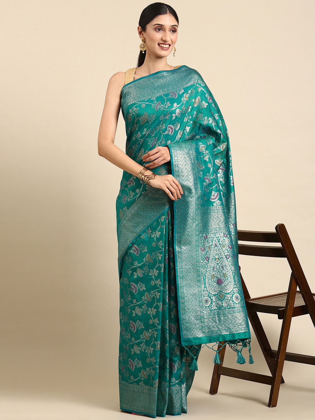 

VISHNU WEAVES Teal Floral Zari Tussar Saree