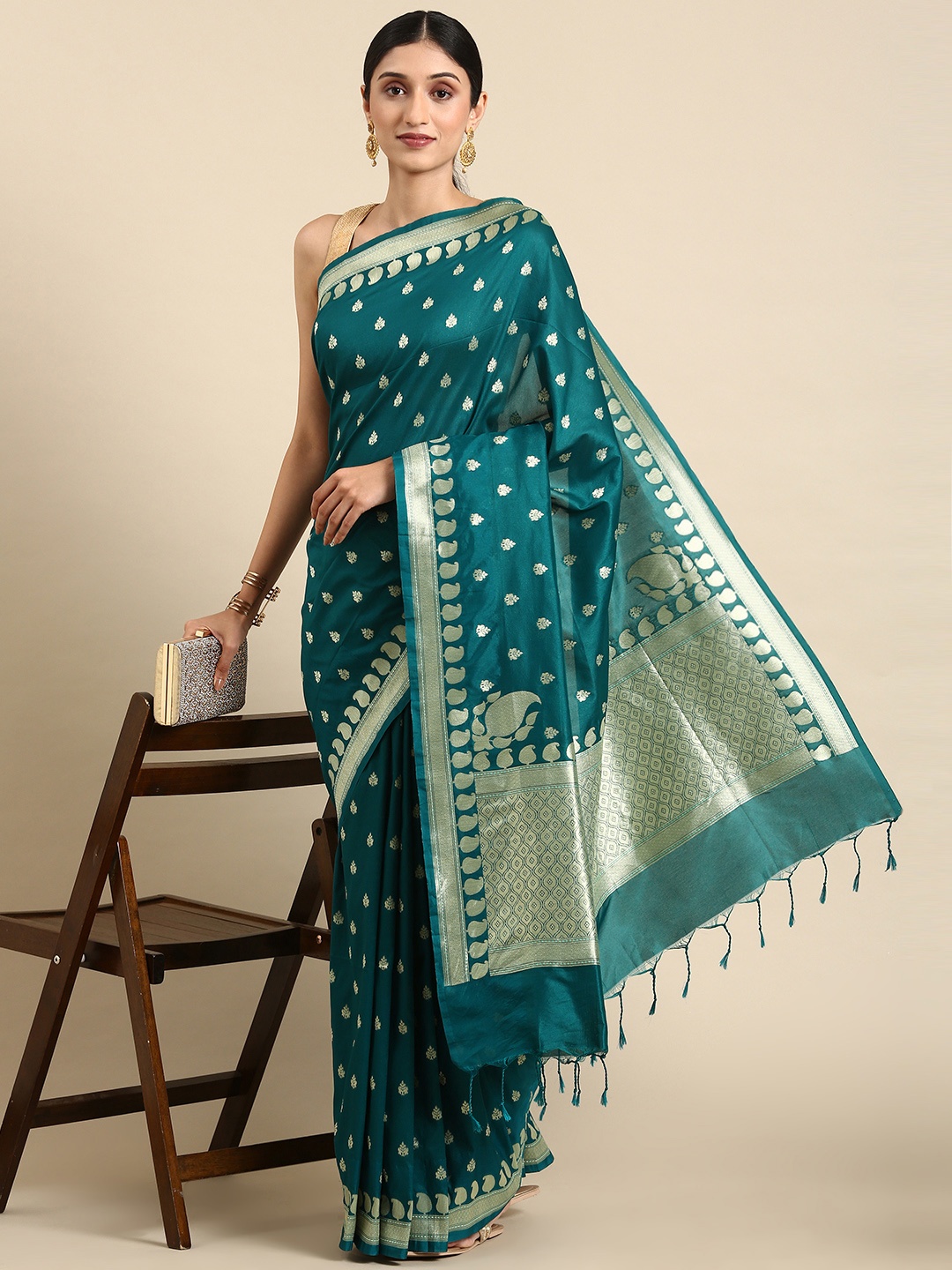 

VISHNU WEAVES Teal & Gold-Toned Woven Design Zari Silk Blend Banarasi Saree