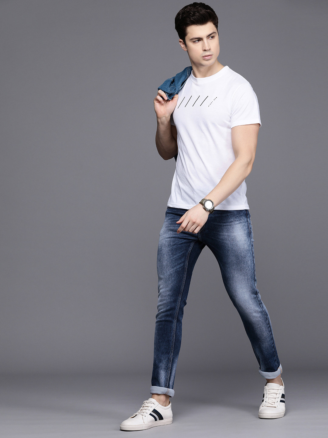 

WROGN Men Skinny Fit Heavy Fade Stretchable Mid-Rise Jeans, Blue