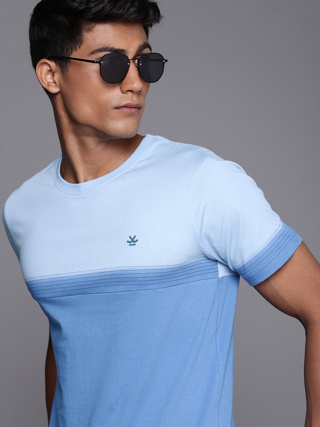 

WROGN Colourblocked Pure Cotton Slim Fit T-shirt, Blue