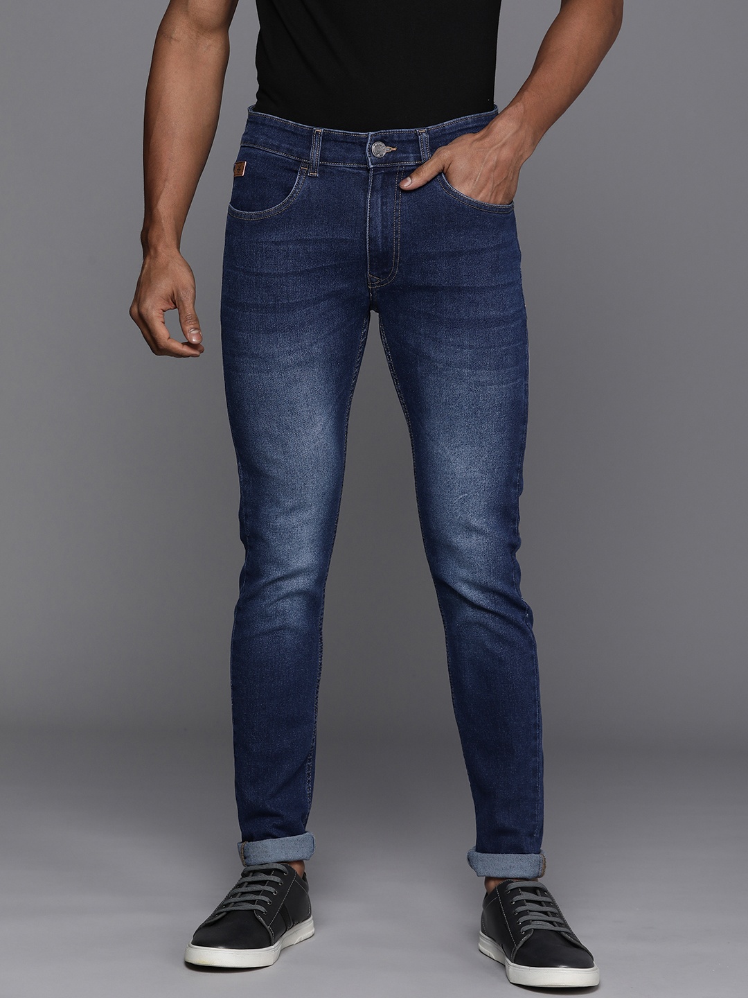 

WROGN Men Slim Tapered Fit Heavy Fade Stretchable Jeans, Blue