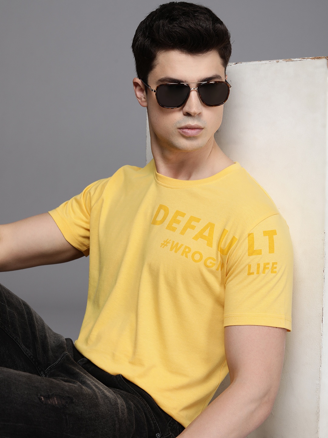 

WROGN Men Typography Printed Round Neck Casual T-shirt, Yellow