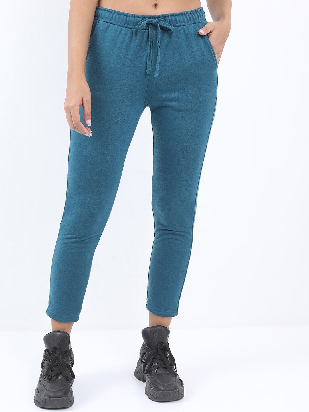 

Tokyo Talkies Women Slim Fit Track Pants, Teal