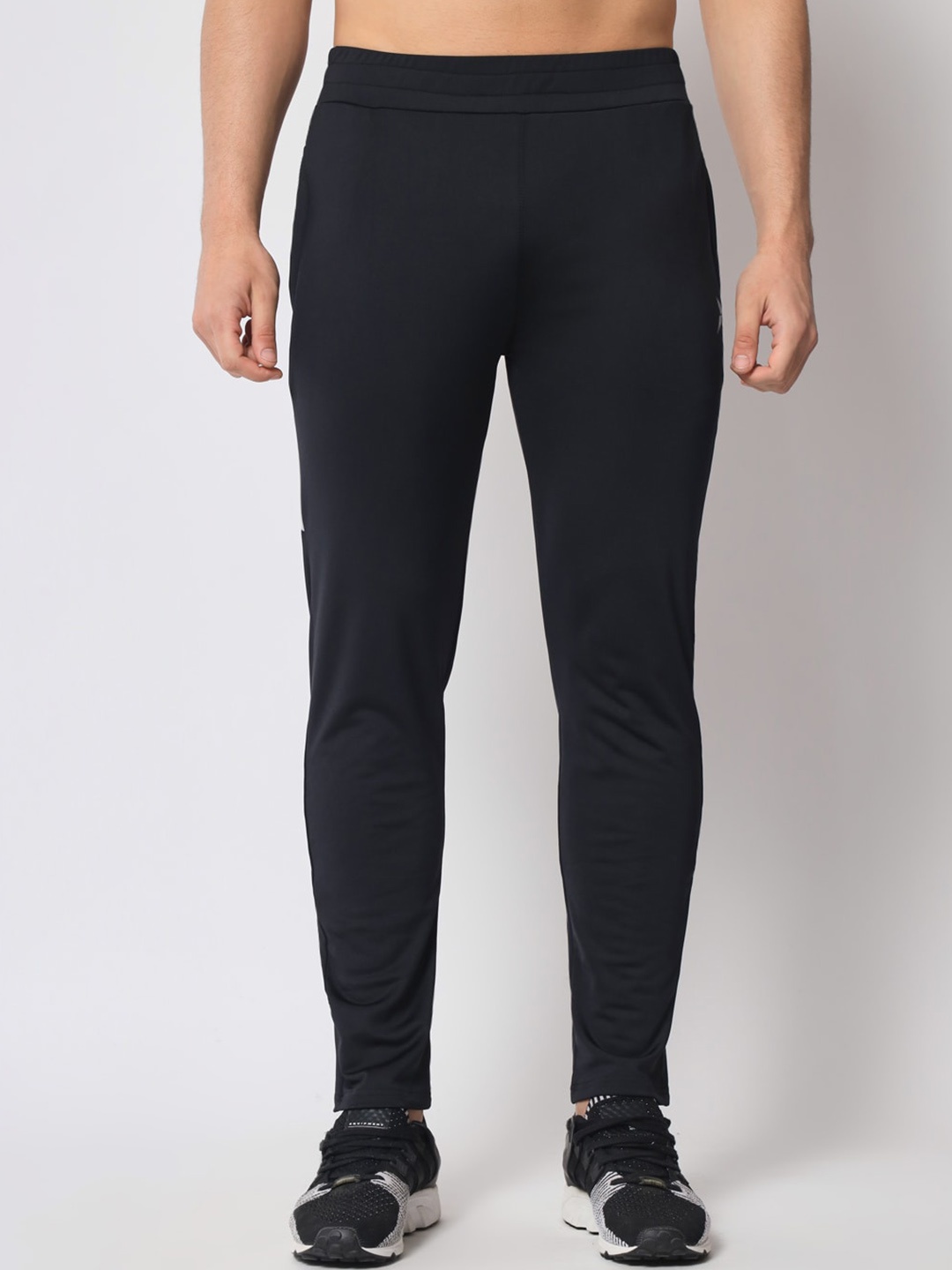 

FITINC Men Anti Microbial Slim-Fit Track Pants, Black