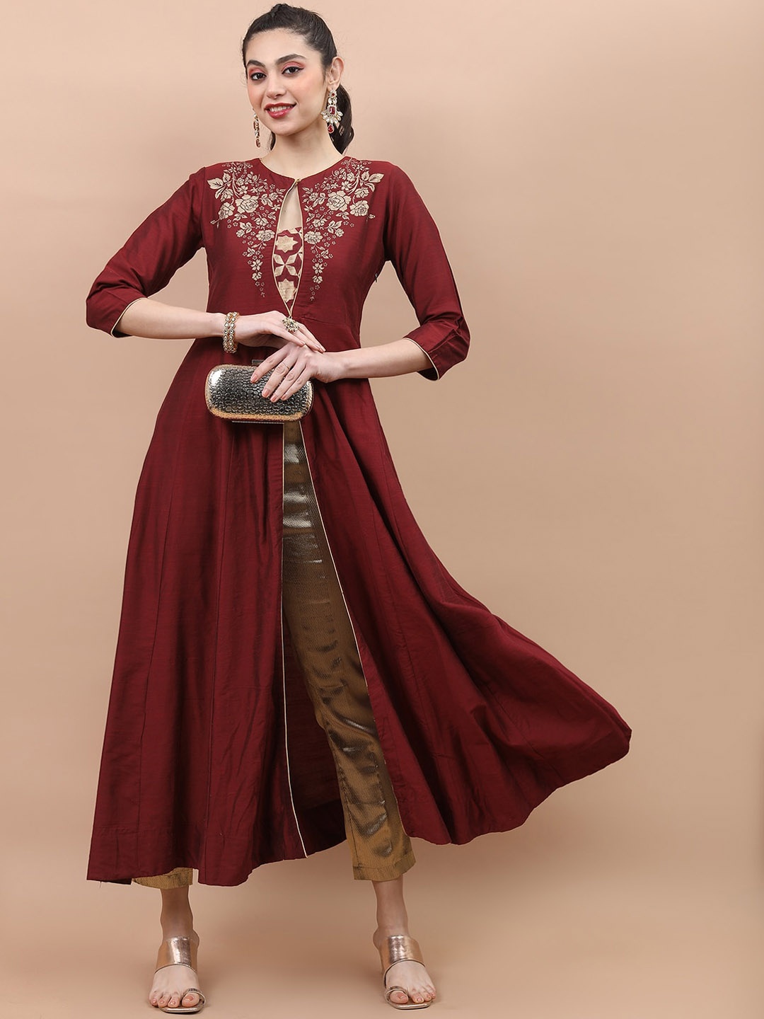 

Vishudh Printed Front Slit Anarkali Kurta, Maroon