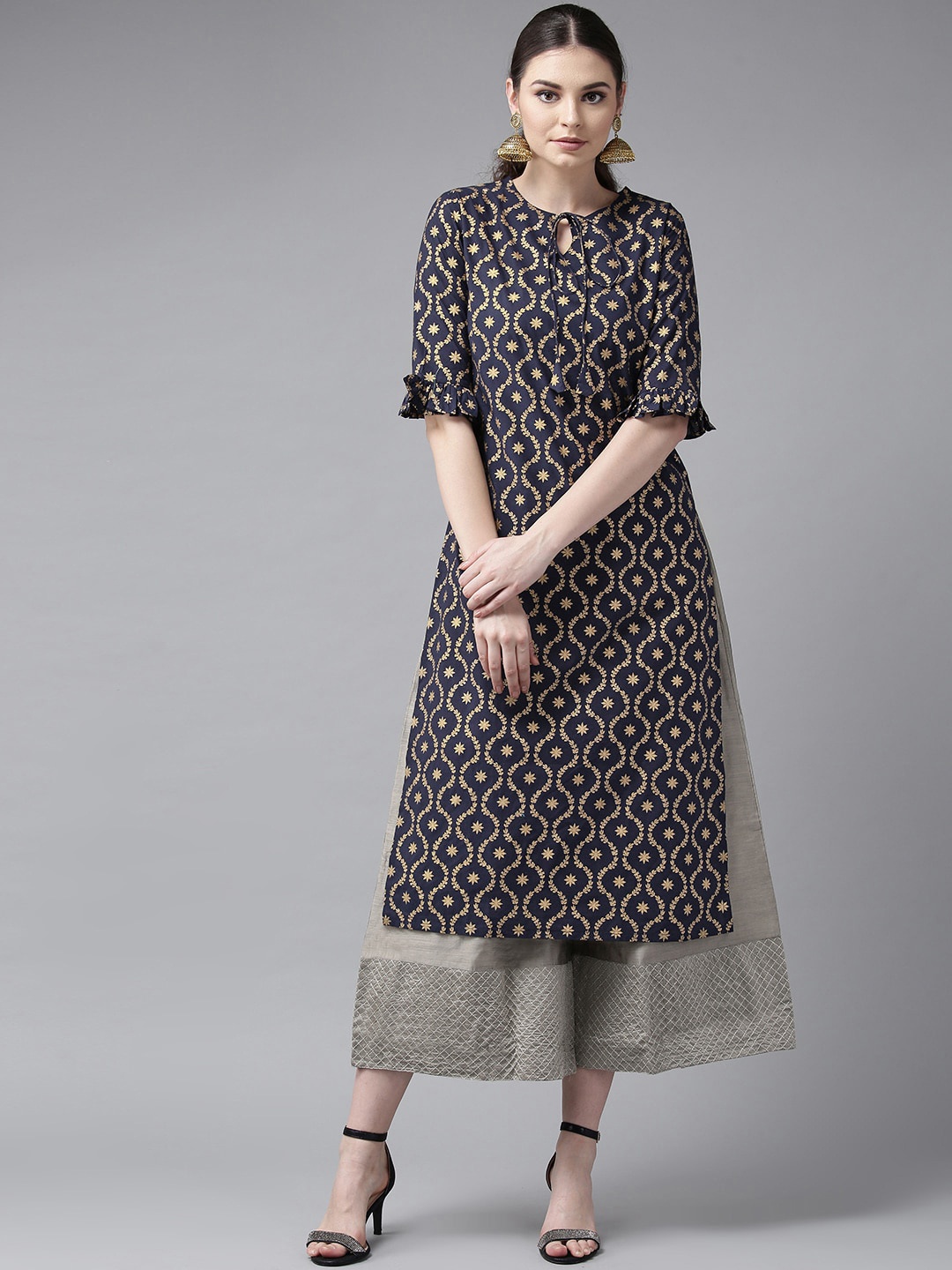 

Bhama Couture Floral Printed Pure Cotton Kurta, Navy blue