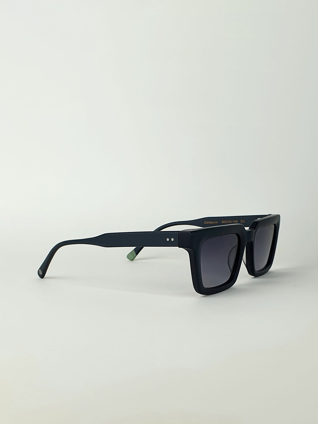 

MARJO EYEWEAR Square Acetate Sunglasses With Polarised & UV Protected Lens, Black
