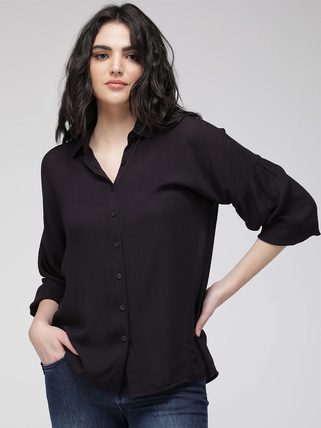 

IDK Regular Fit Bell Sleeves Casual Shirt, Black