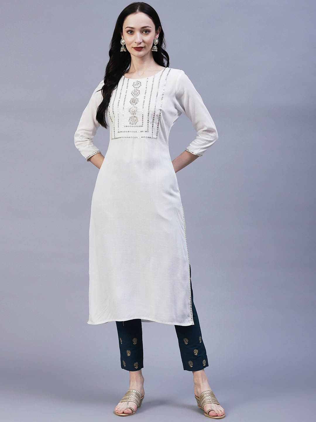 

FASHOR Yoke Design Sequinned Kurta, White