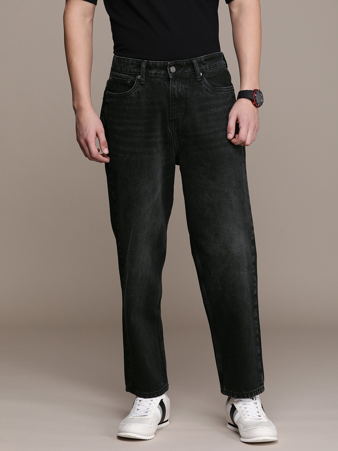 

FCUK Men Loose Fit Light Fade Stretchable Pure Cotton Jeans, Black