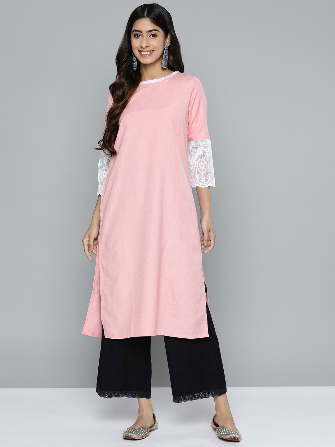 

HERE&NOW Embroidery Detail Straight Kurta with Palazzos, Peach