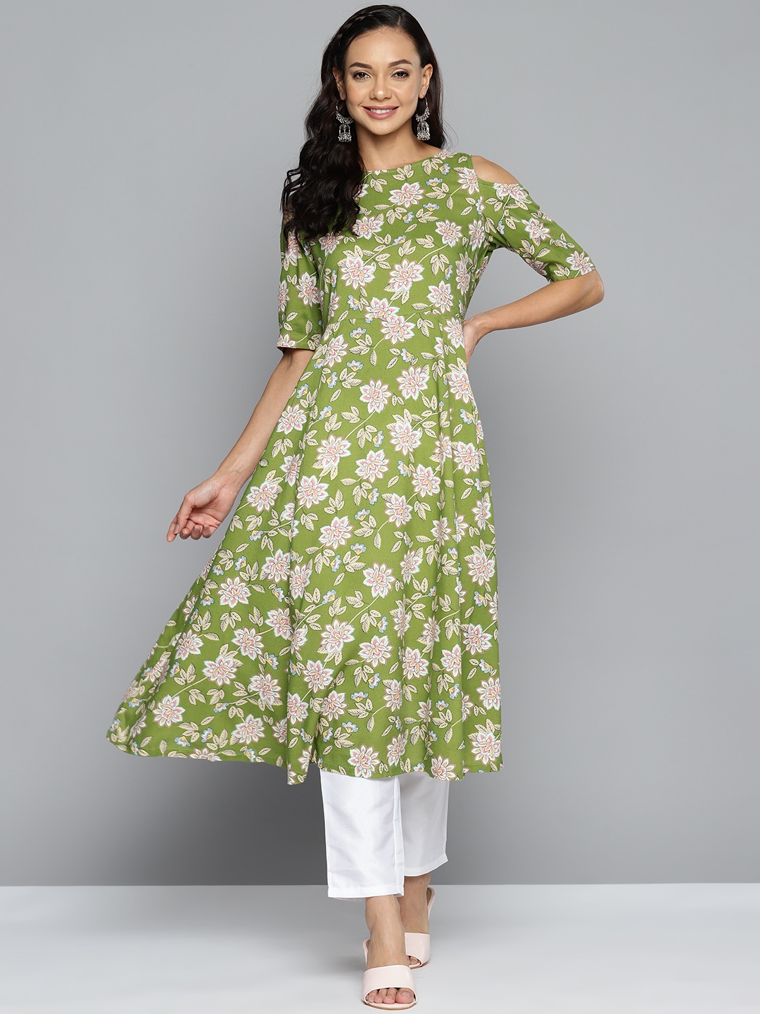 

HERE&NOW Floral Printed Cold-Shoulder Sleeves A-line Kurta, Green