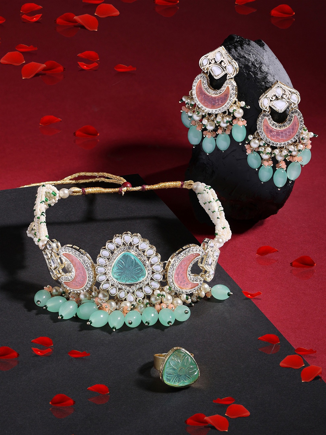 

Zaveri Pearls Gold-Plated Kundan Stone-Studded & Beaded Jewellery Set, Sea green
