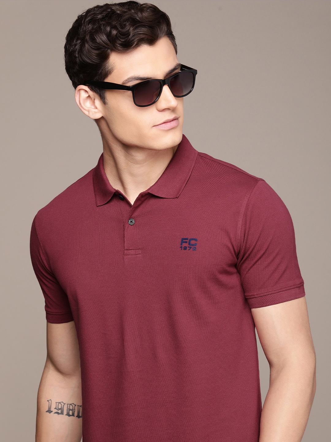 

French Connection Men Solid Polo Collar Pure Cotton T-shirt, Maroon