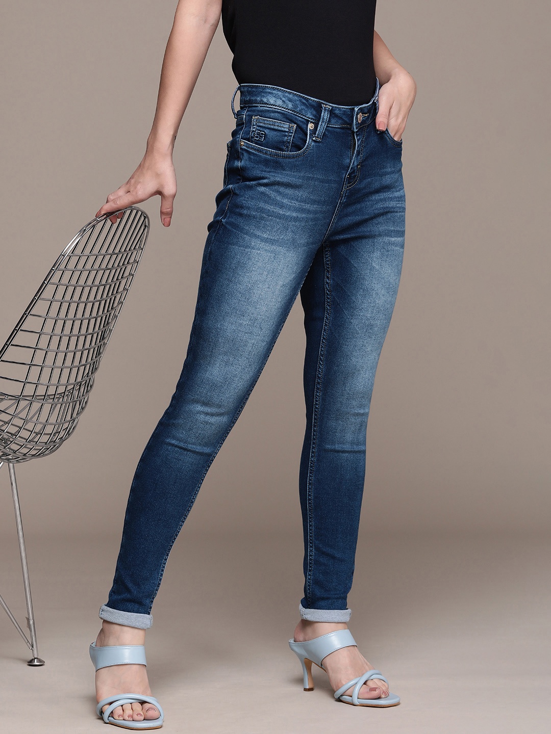 

French Connection Women Mid Rise Skinny Fit Heavy Fade Stretchable Jeans, Blue