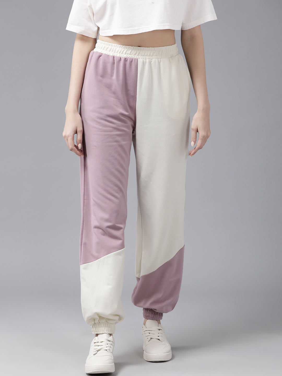 

The Roadster Lifestyle Co. Women Colourblock Relax Fit Joggers, Mauve