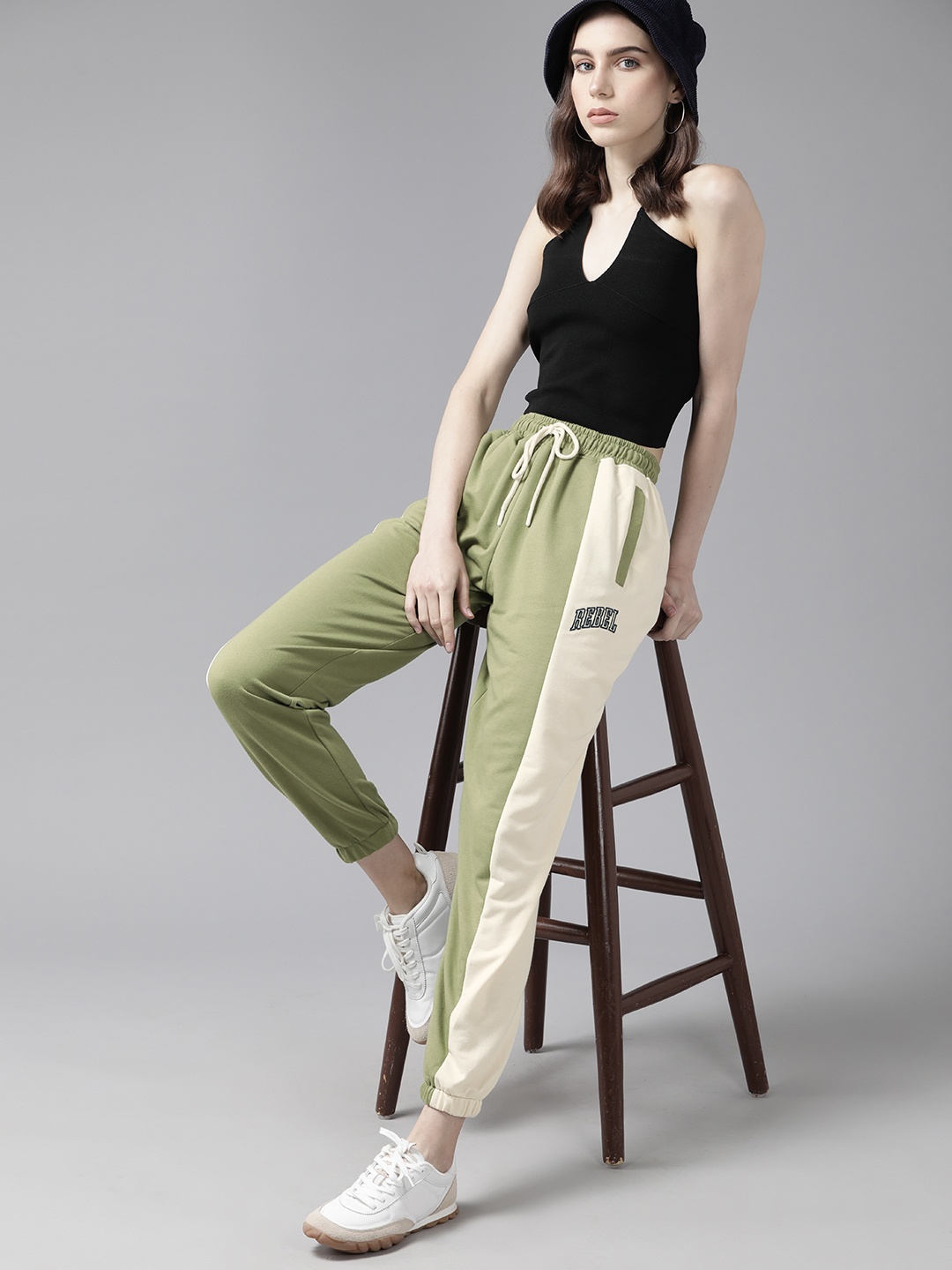 

The Roadster Lifestyle Co. Women Regular Fit Colourblocked Joggers, Olive