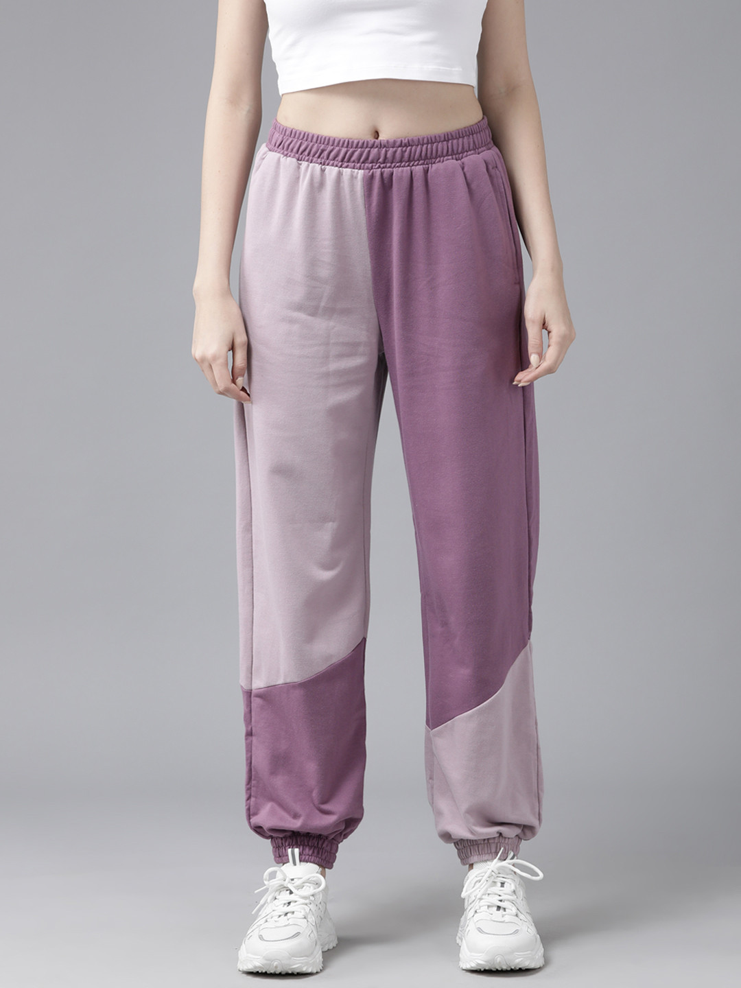 

The Roadster Lifestyle Co. Women Colourblock Relax Fit Joggers, Mauve