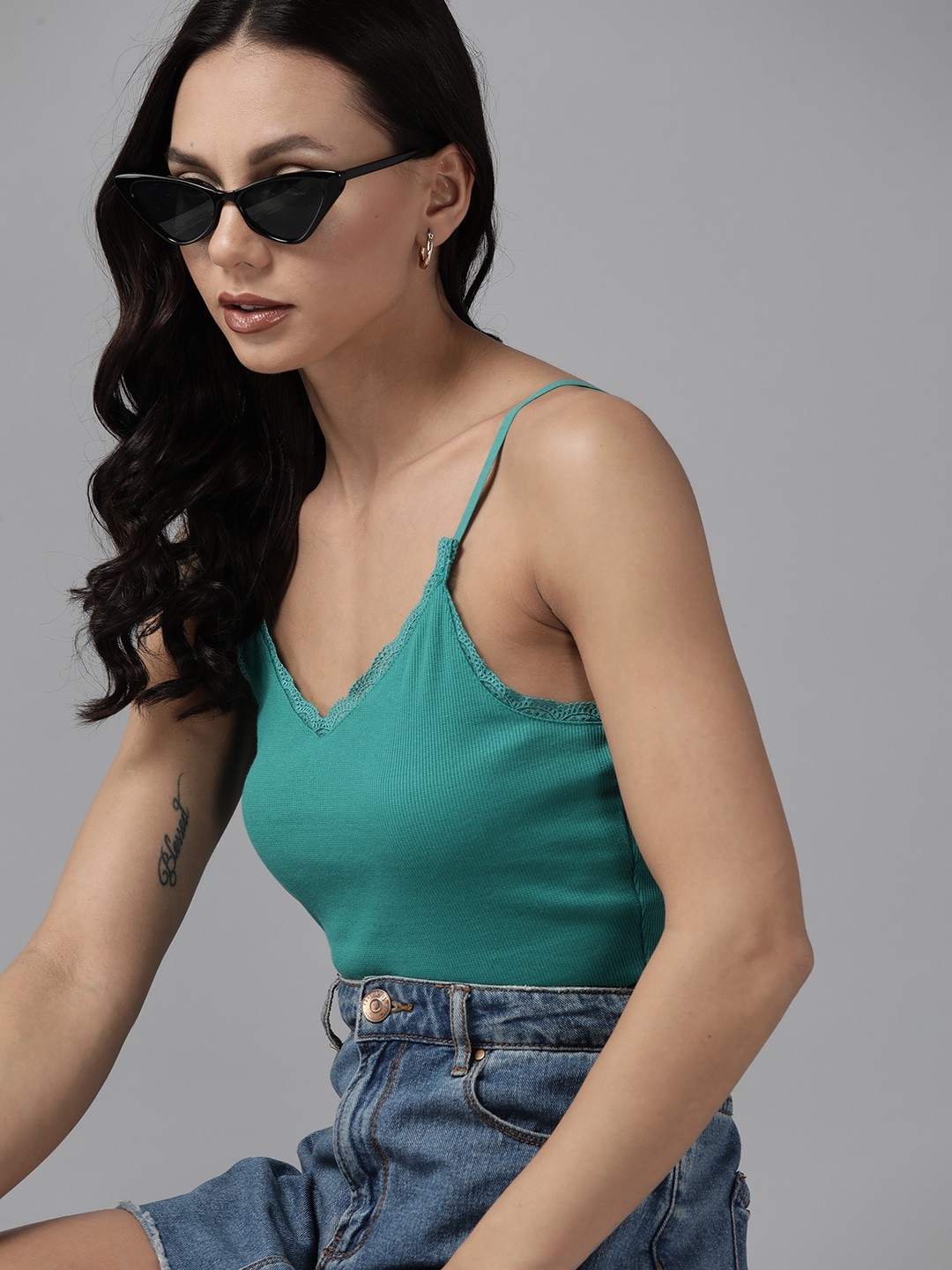 

The Roadster Lifestyle Co. Solid Knitted Cami Top With Lace Trim, Teal