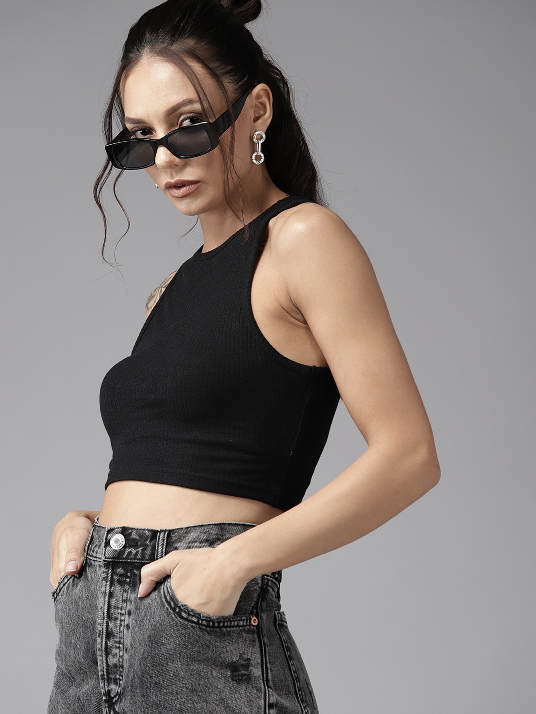

The Roadster Lifestyle Co. Ribbed Fitted Sleeveless Crop Top, Black