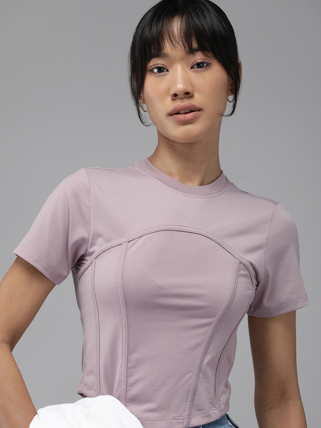 

The Roadster Lifestyle Co. Women Solid Corset Detail Crop T-shirt, Mauve