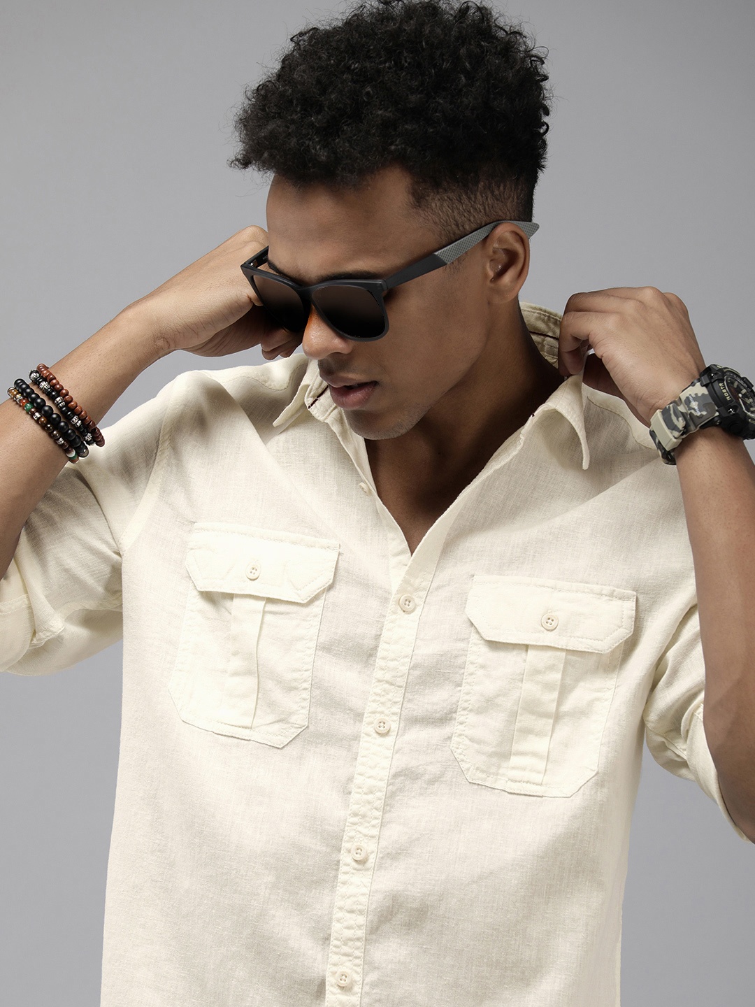 

The Roadster Lifestyle Co. Men Linen Cotton Opaque Casual Shirt, Cream