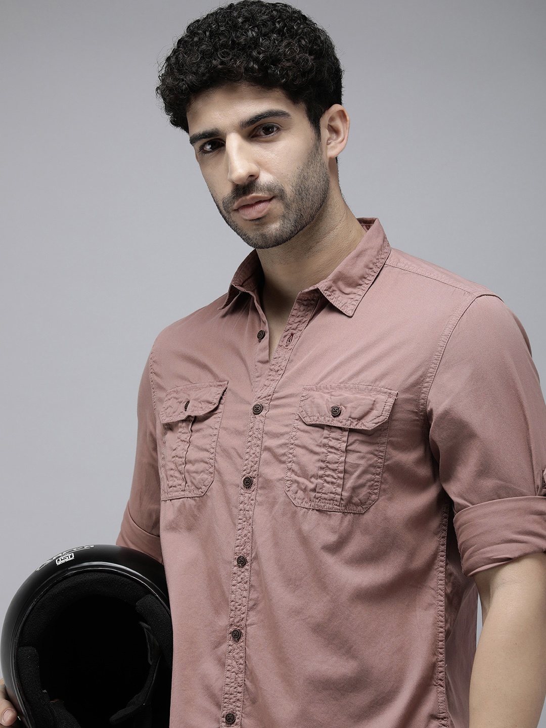 

The Roadster Life Co. Pure Cotton Roll-Up Sleeves Casual Shirt, Mauve