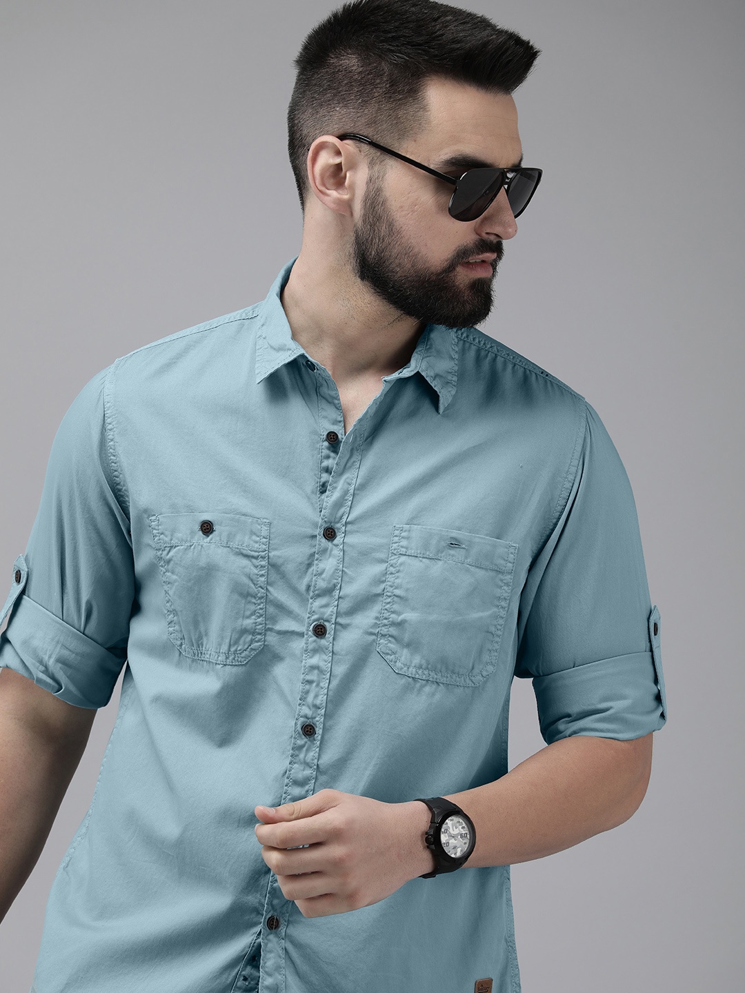 

The Roadster Life Co. Spread Collar Pure Cotton Casual Shirt, Blue