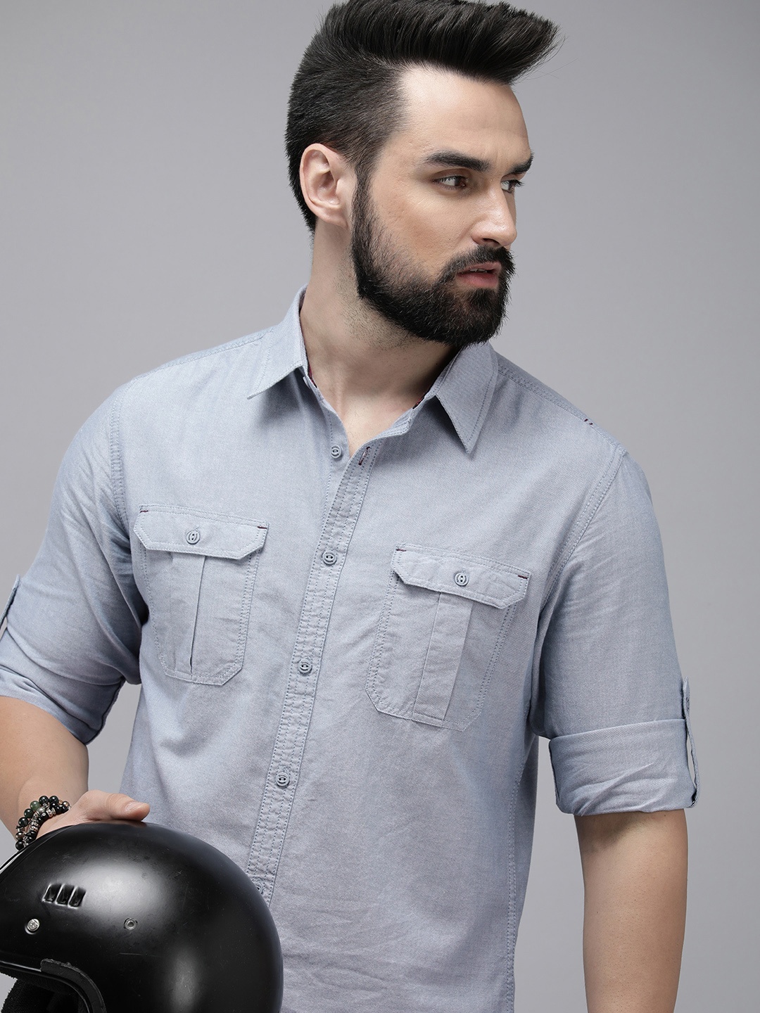 

The Roadster Lifestyle Co. Men Pure Cotton Solid Roll-Up Sleeves Casual Shirt, Blue