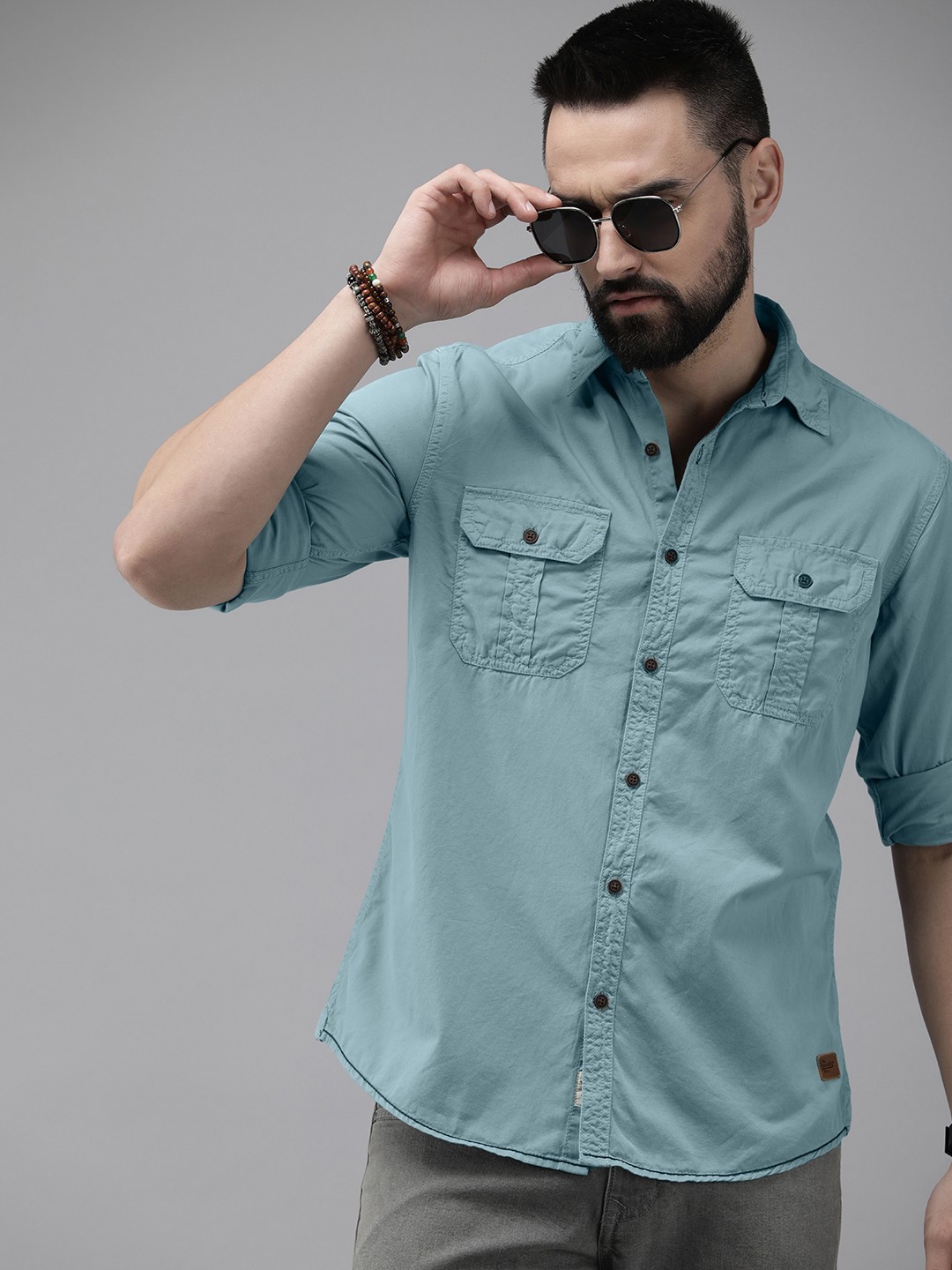 

The Roadster Life Co. Spread Collar Pure Cotton Casual Shirt, Blue