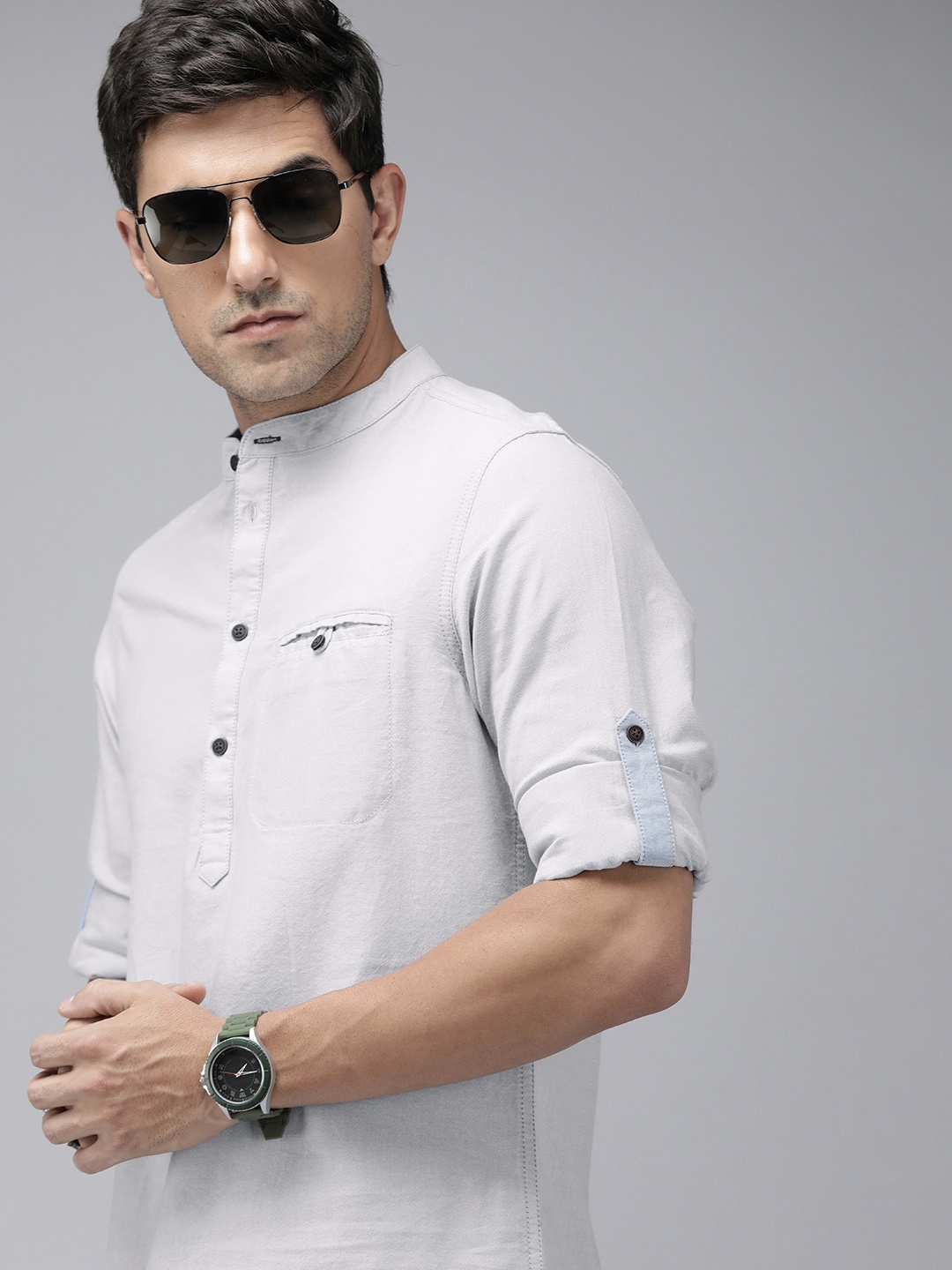 

The Roadster Life Co. Solid Pure Cotton Casual Shirt, Grey