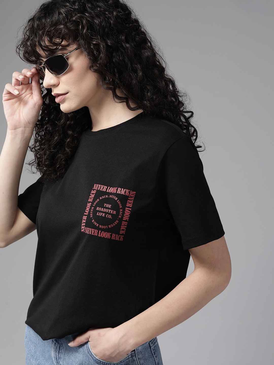

Roadster The Lifestyle Co. Typography Printed T-shirt, Black