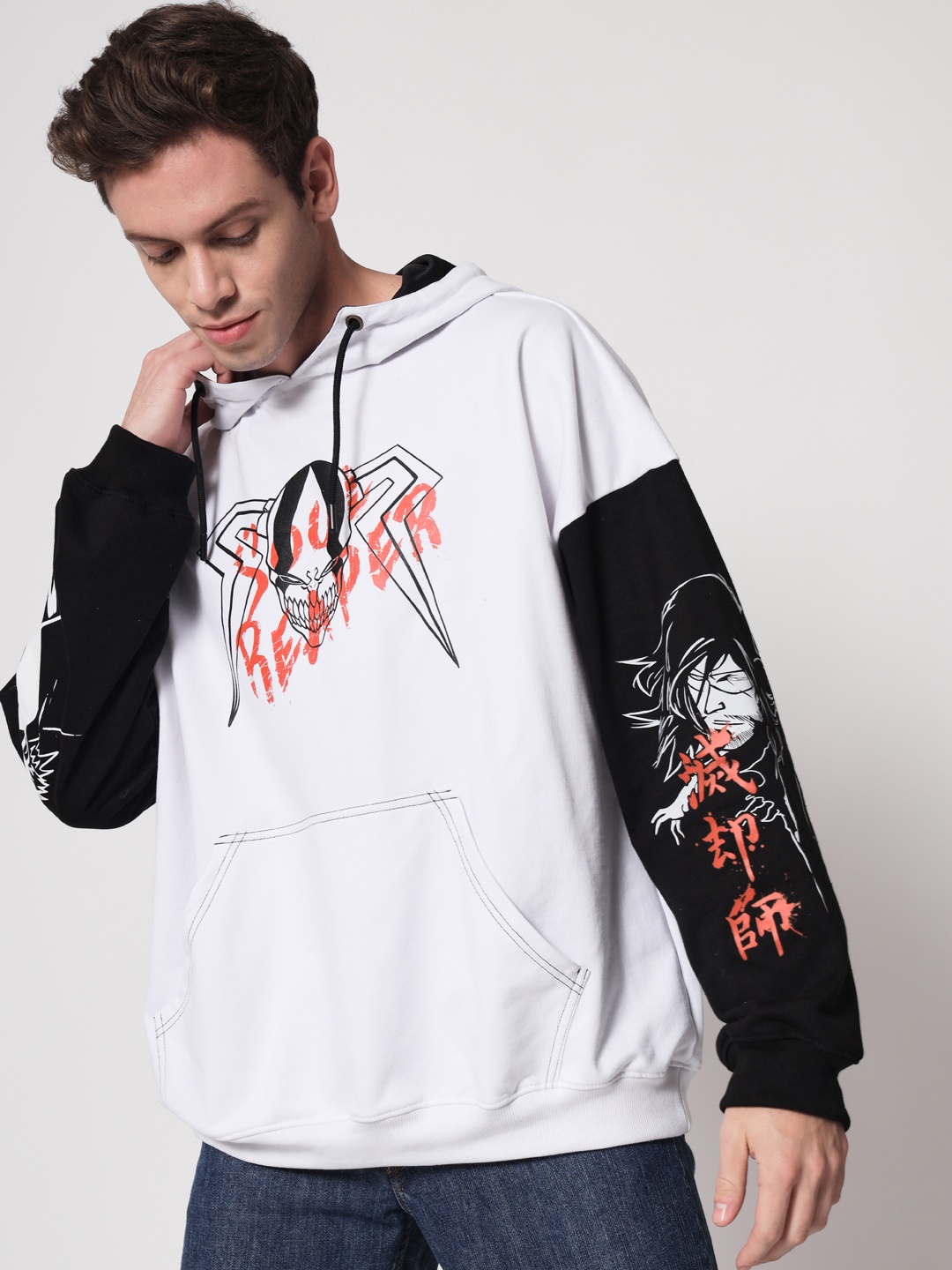 

COMICSENSE Bleach Anime Bankai Printed Hooded Sweatshirt, White