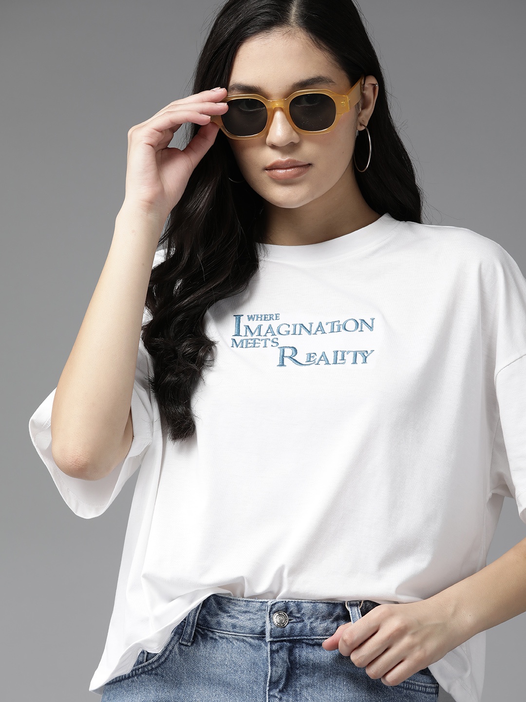 

The Roadster Lifestyle Co. Embroidered Drop-Shoulder Sleeves Boxy T-shirt, White