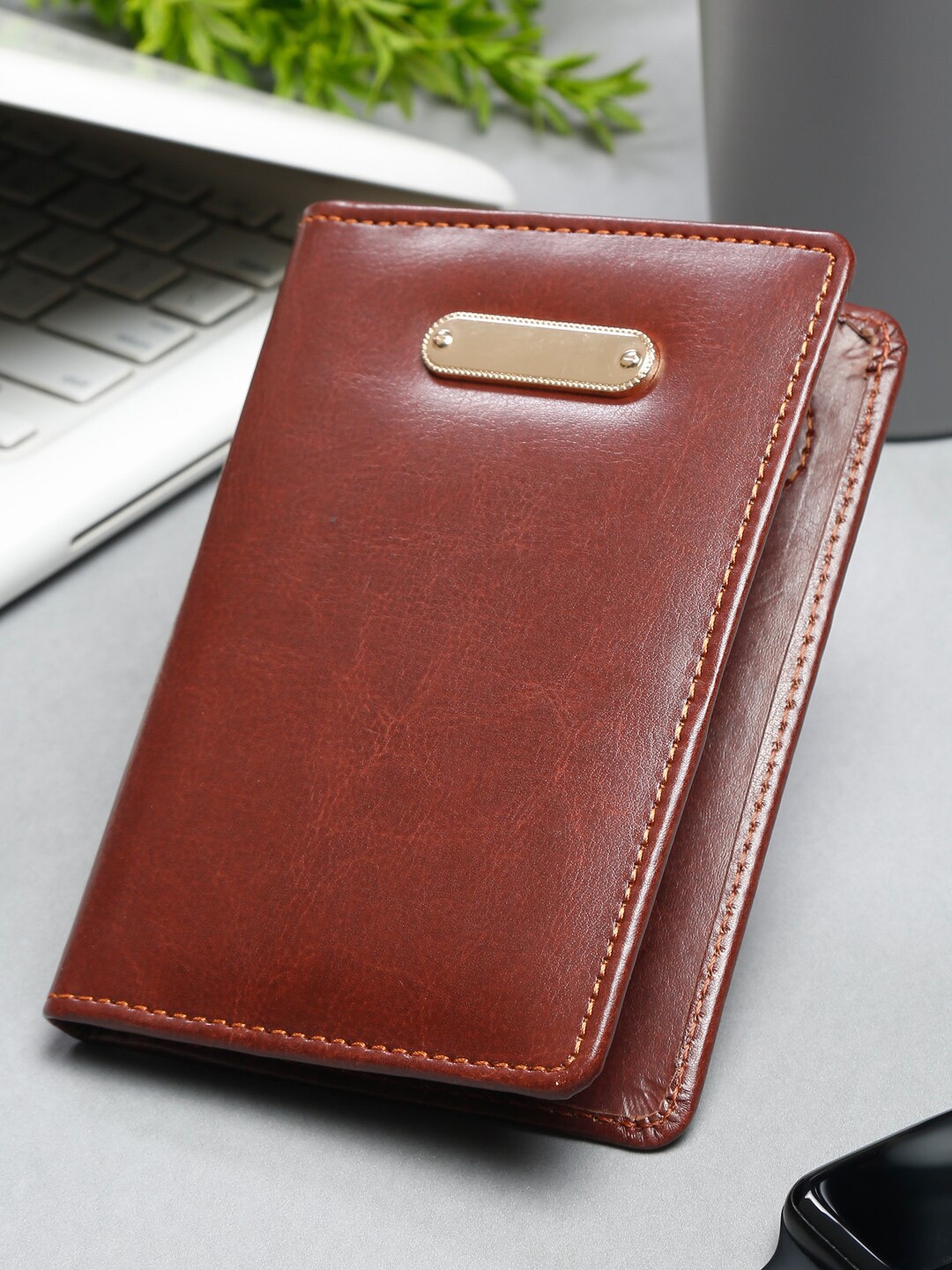 

Teakwood Leathers Passport Holder, Brown