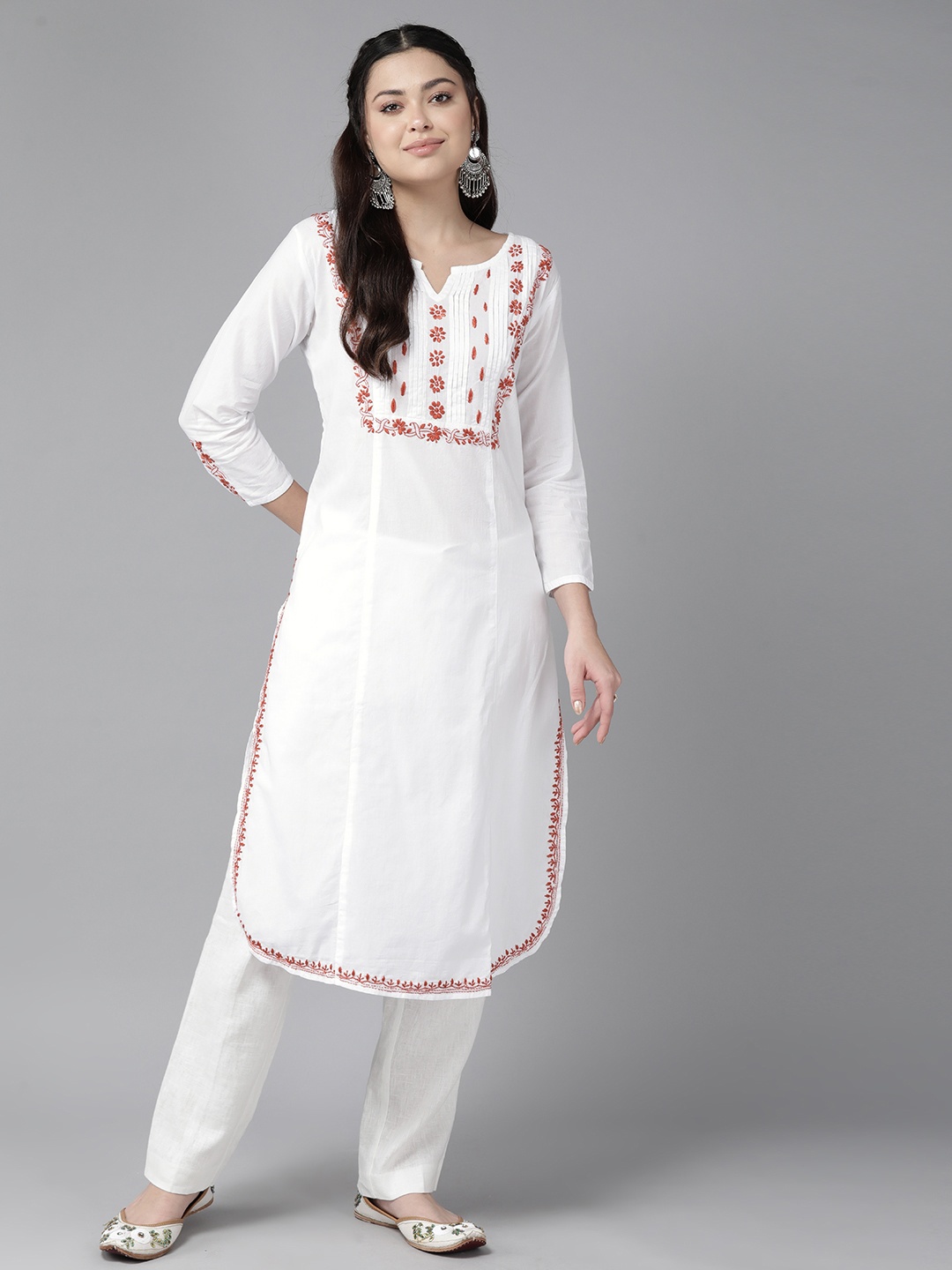 

ADA Floral Embroidered Chikankari Floral Kurta, White