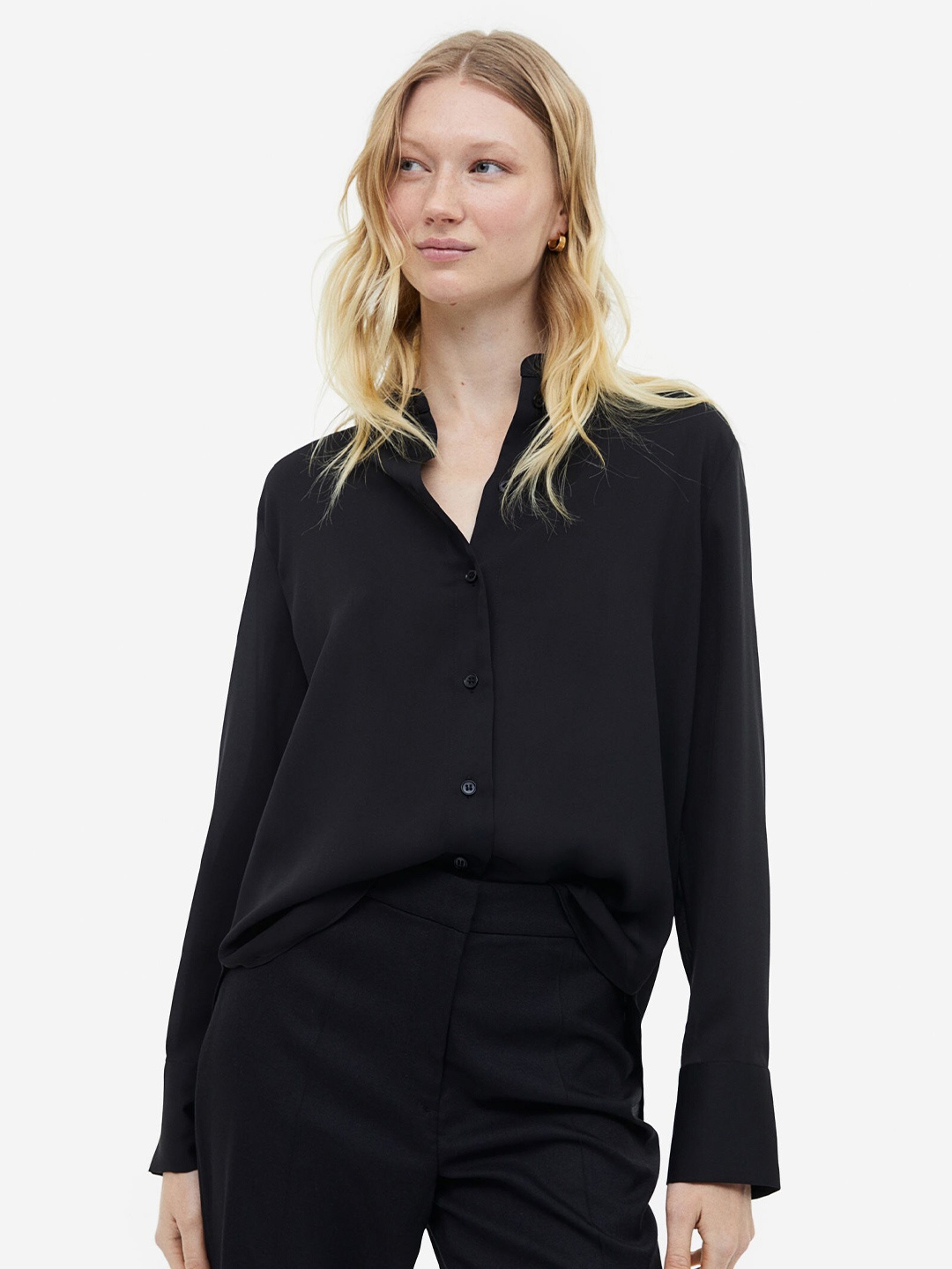 

H&M Women Pointed-Collar Shirt, Black