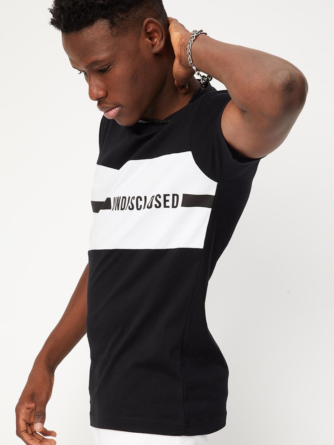 

max Colourblocked Pure Cotton Slim Fit T-shirt, Black
