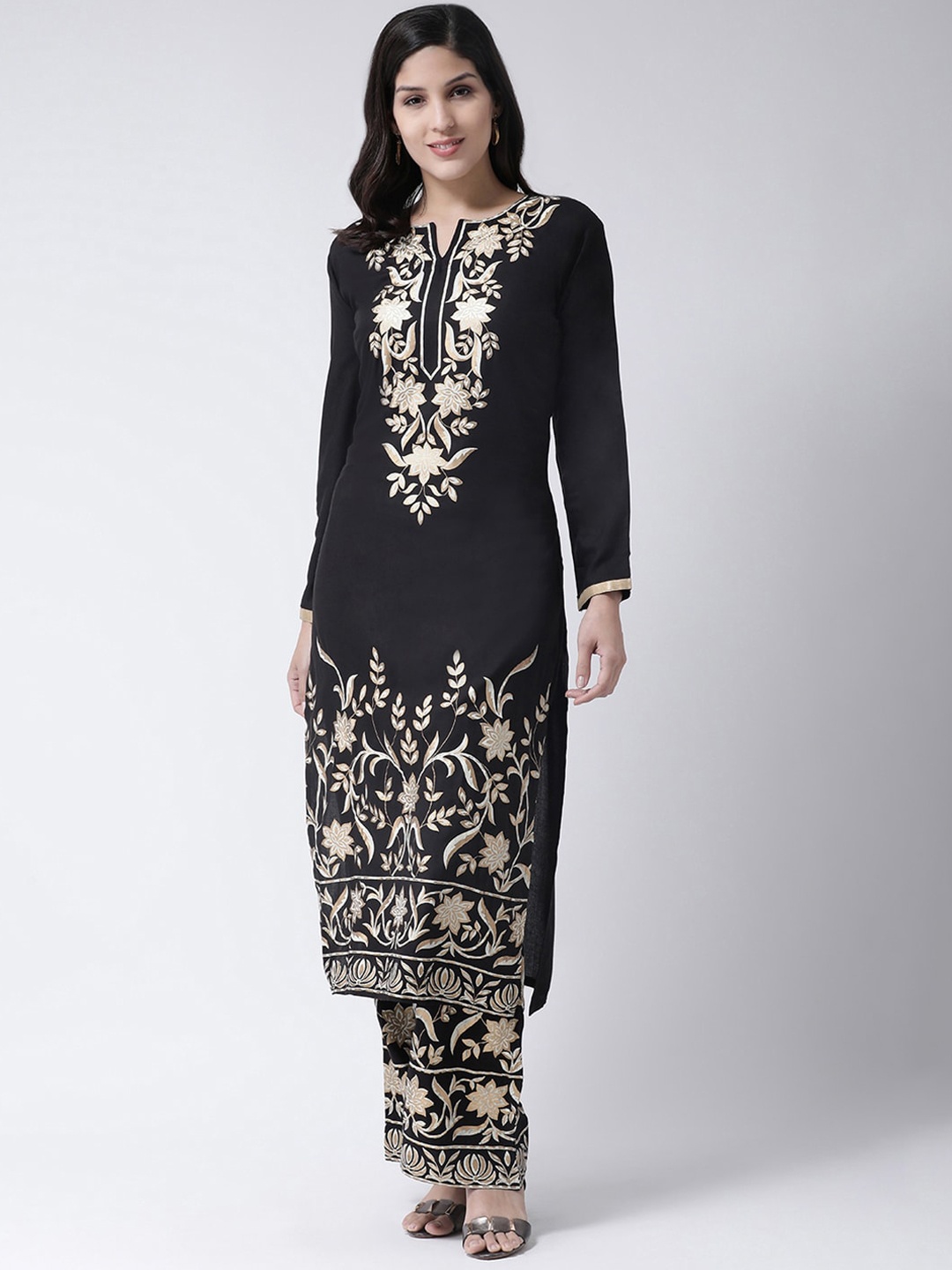 

Charitra Floral Printed Straight Kurta with Trousers, Black