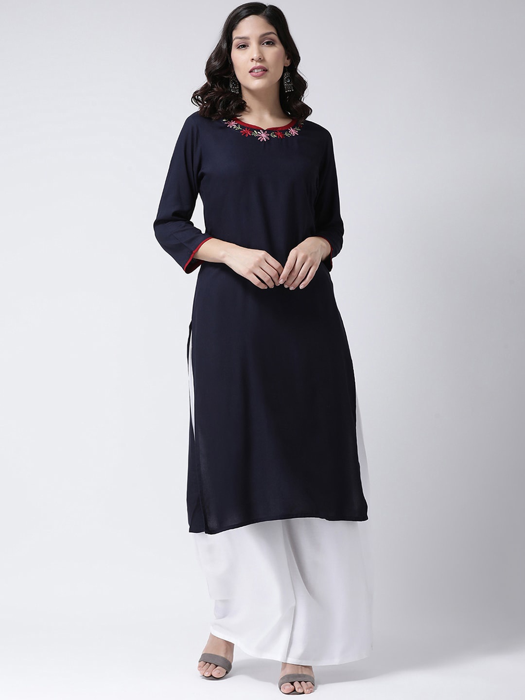 

Charitra Floral Embroidered Straight Kurta with Palazzos, Navy blue