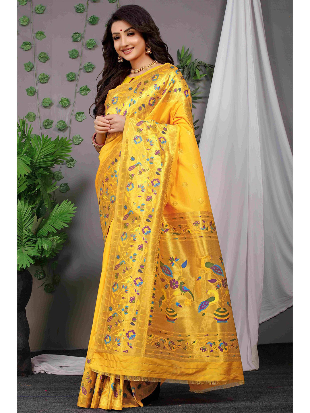 

Anaita Woven Design Zari Pure Silk Banarasi Saree, Mustard