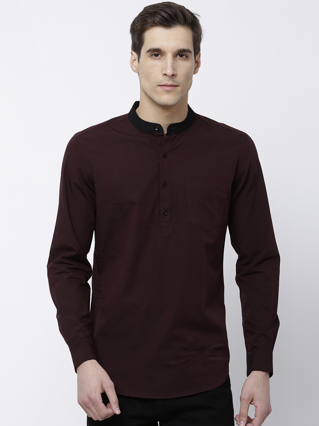 

Black coffee Men Burgundy Slim Fit Solid Casual Shirt