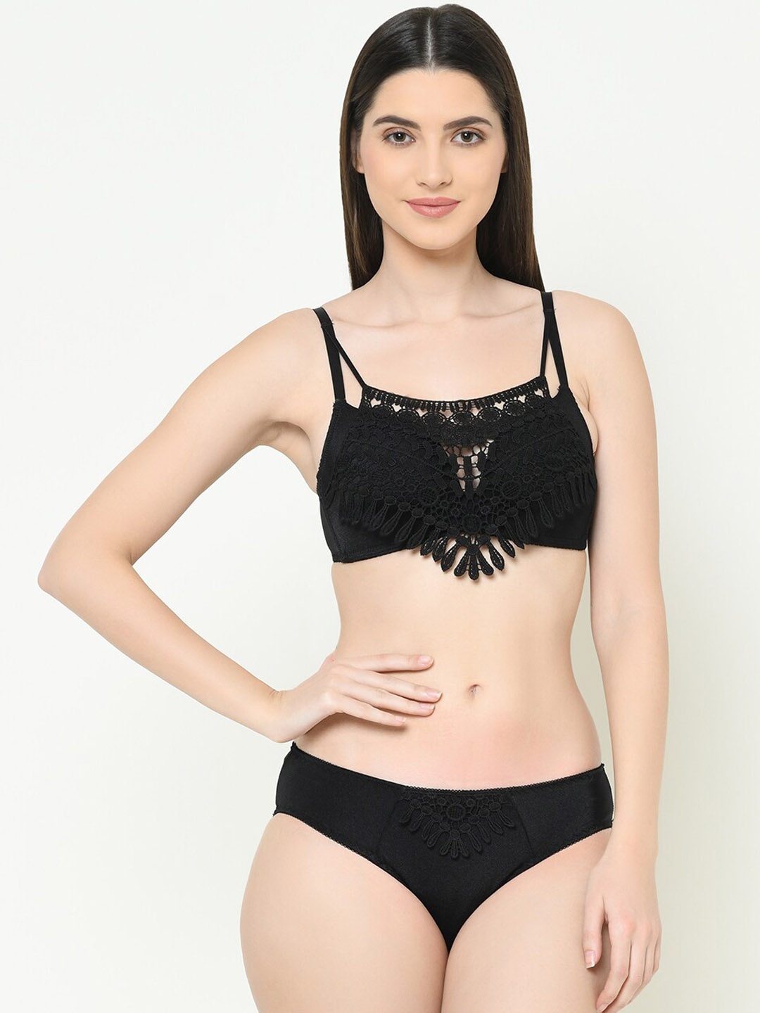 

Da Intimo Self Design Lightly Padded Non-Wired Bralette Lace Lingerie Set, Black